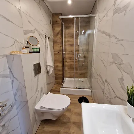 ホームステイ Verona ウェバ